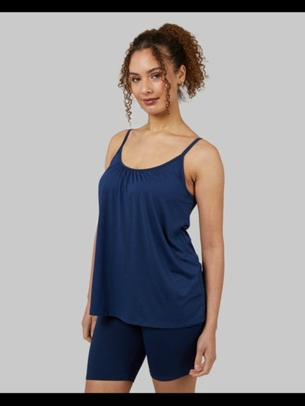 32 Degrees Navy Blue Lightweight Spaghetti Strap Tank Top - Picture 1 of 3